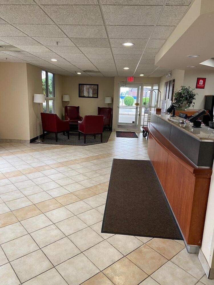 Red Roof Inn Sandusky - Milan Luaran gambar